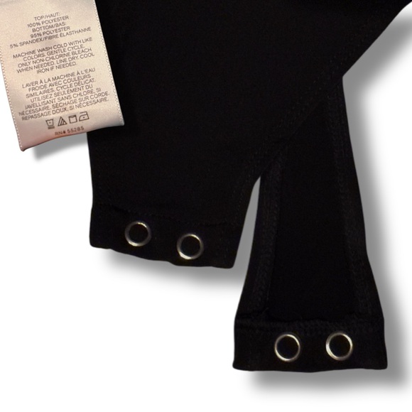 Express Portofino Slim fit (tucked in) bodysuit. - Picture 3 of 3